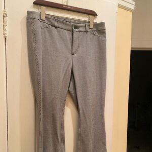 Banana Republic black and white checkered pants, excellent condition.